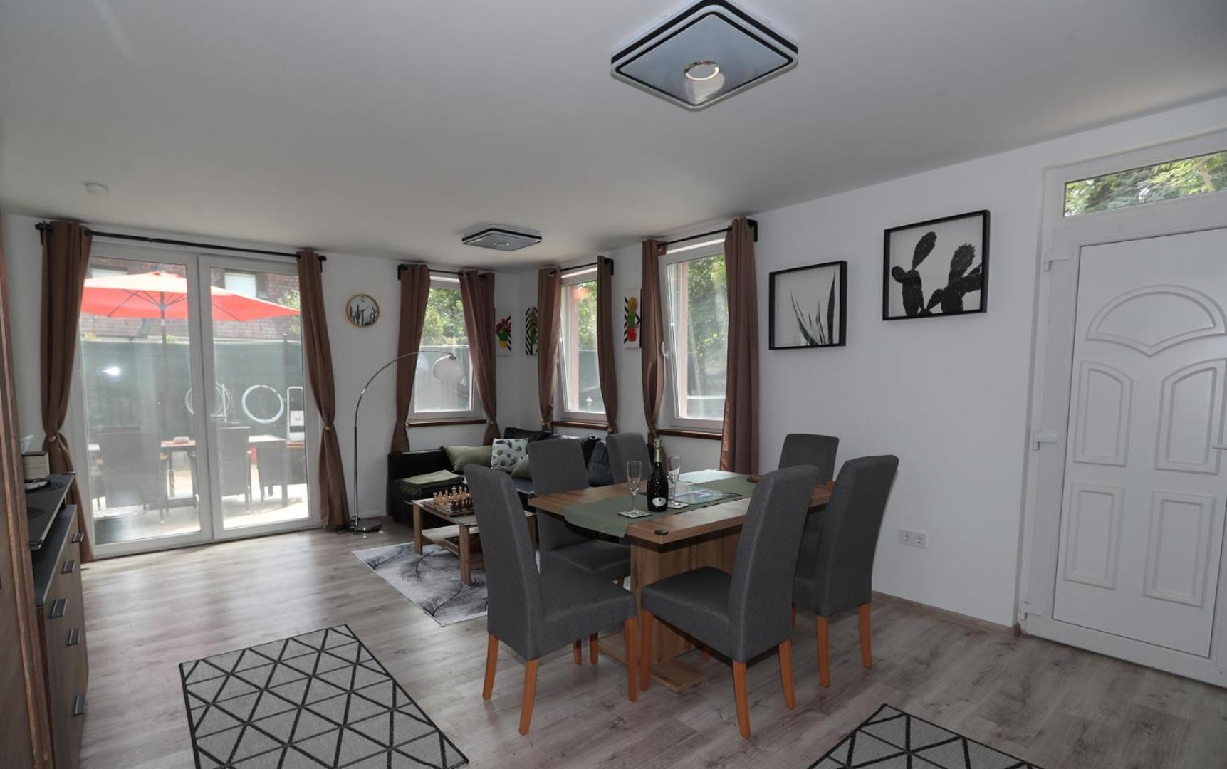 Four Flowers Apartman Siófok Zewnętrze zdjęcie
