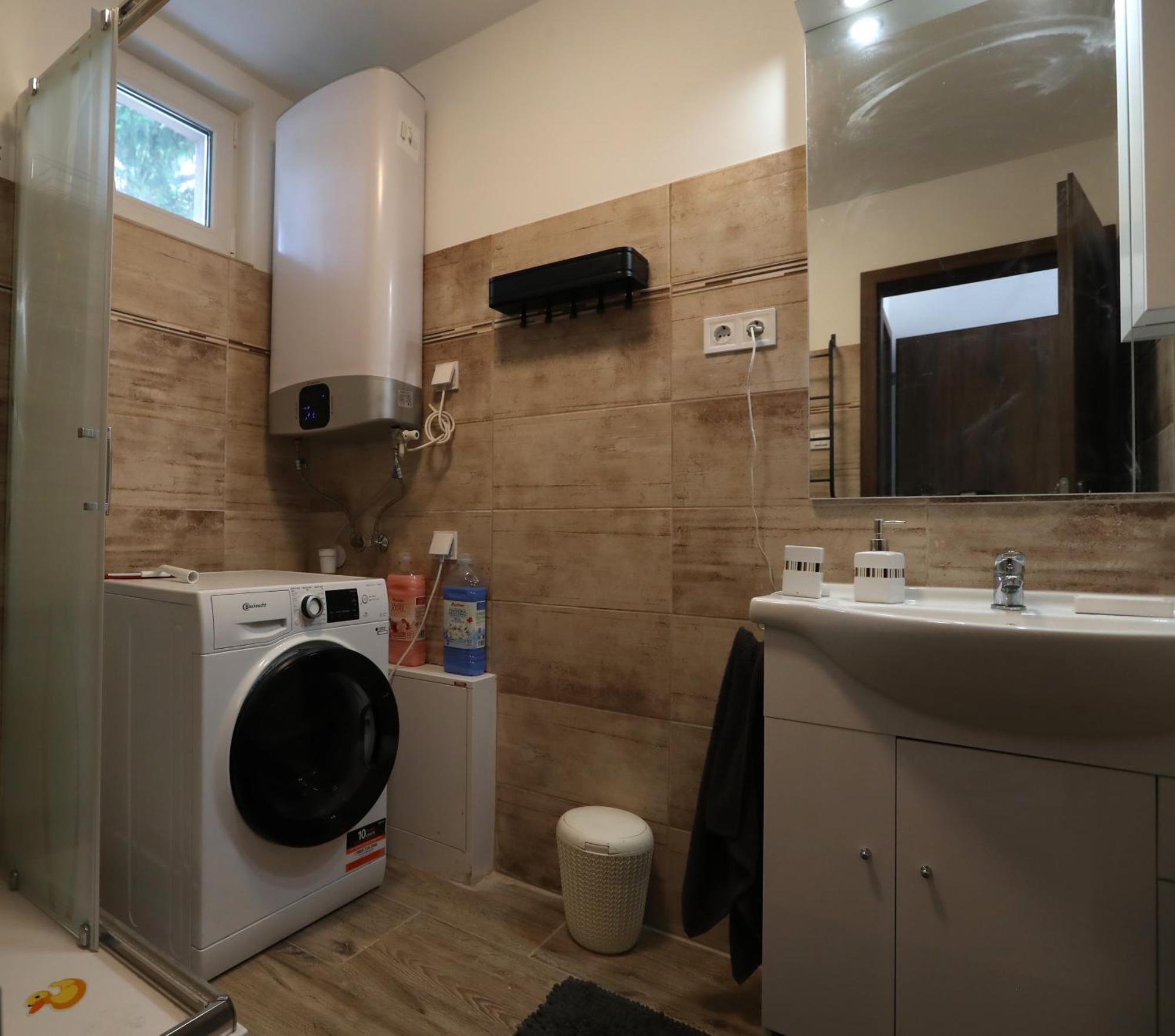 Four Flowers Apartman Siófok Zewnętrze zdjęcie