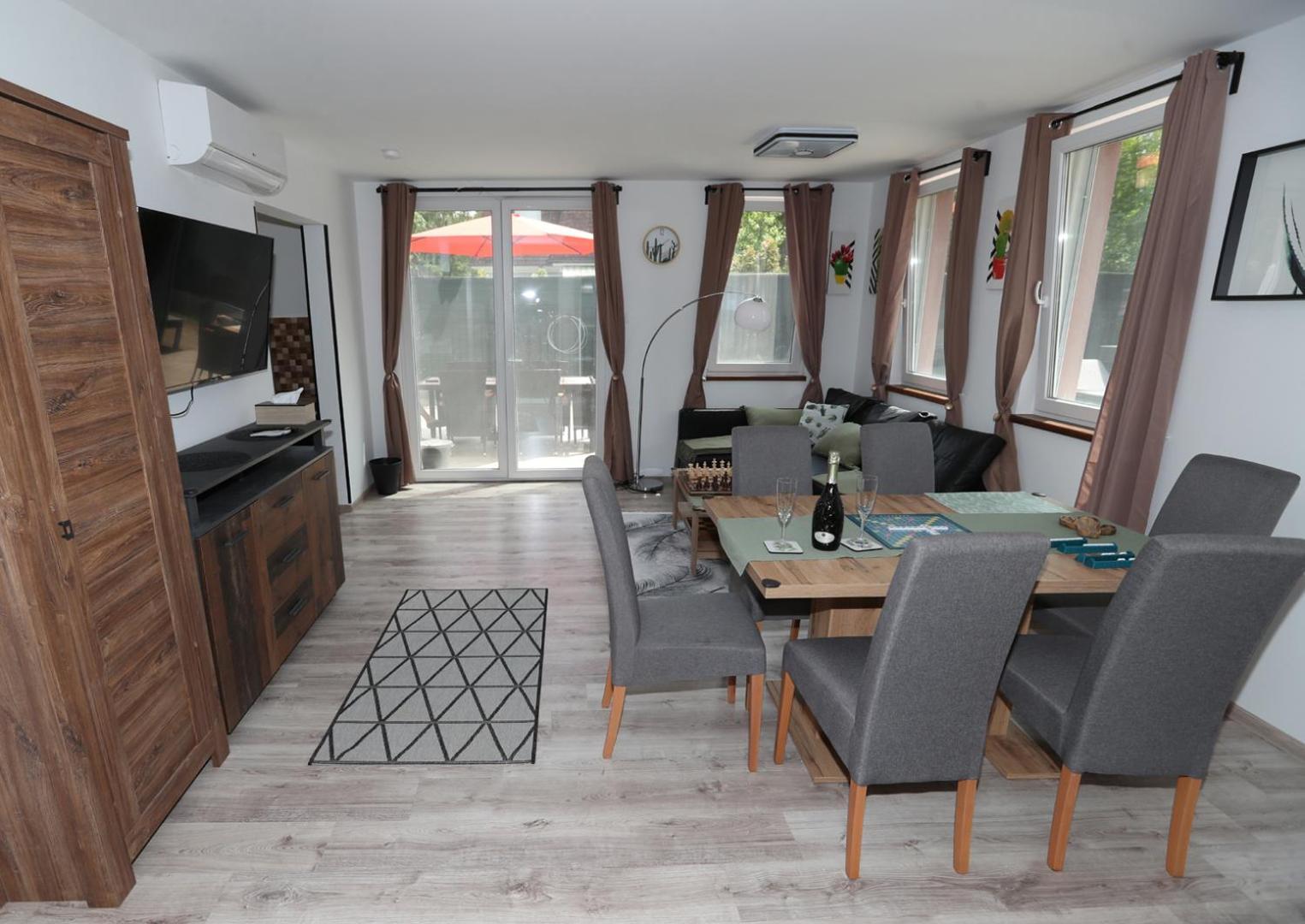 Four Flowers Apartman Siófok Zewnętrze zdjęcie