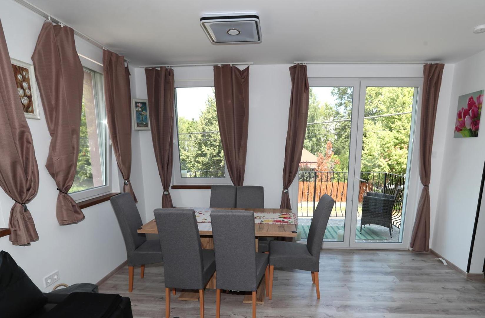 Four Flowers Apartman Siófok Zewnętrze zdjęcie